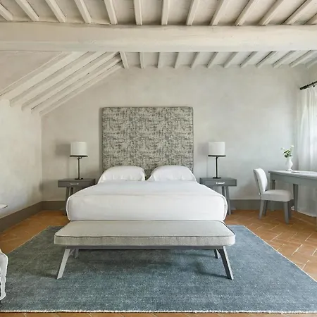 Castello Del Nero 5*