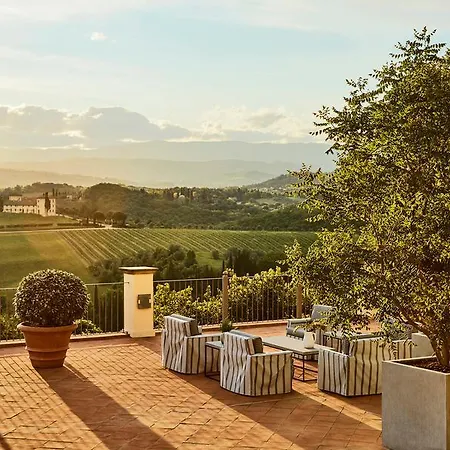 Castello Del Nero מלון 5*