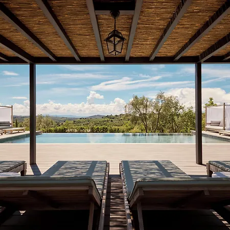 Castello Del Nero מלון 5*