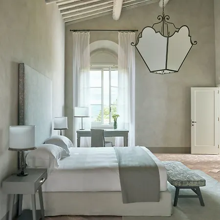 Castello Del Nero Hotel 5*