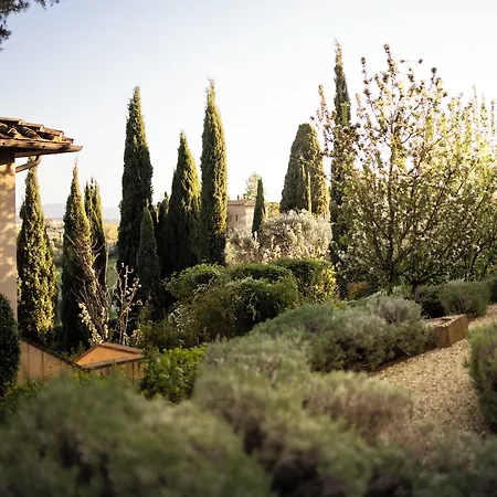 Castello Del Nero Hotell